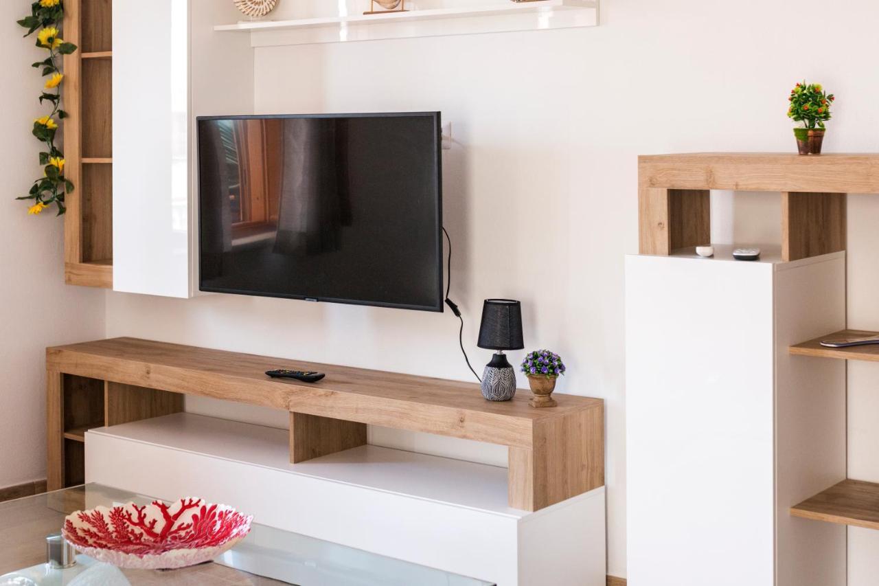 Uncle Leonard'S House Apartment Cala Gonone Bagian luar foto